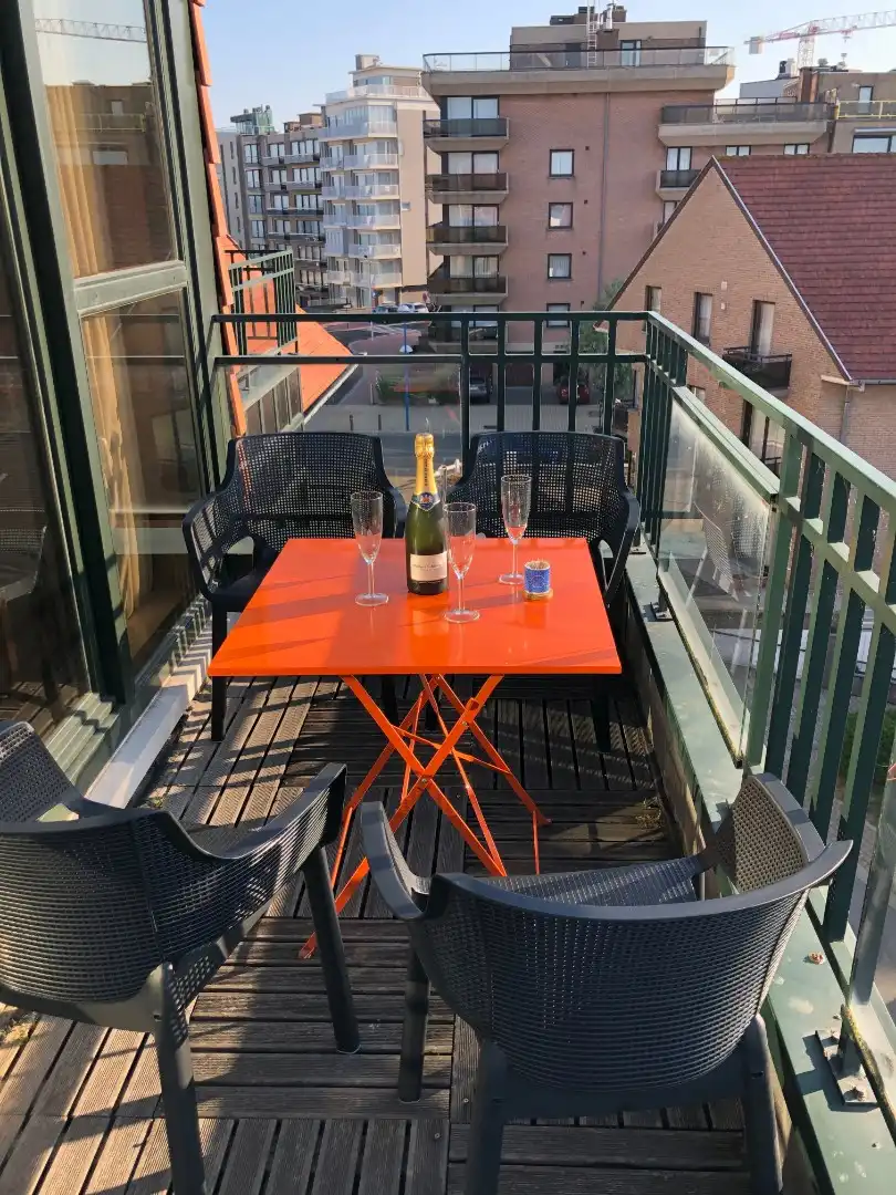 Zonnig appartement met zijdelings zeezicht te huur op JAARBASIS foto 10