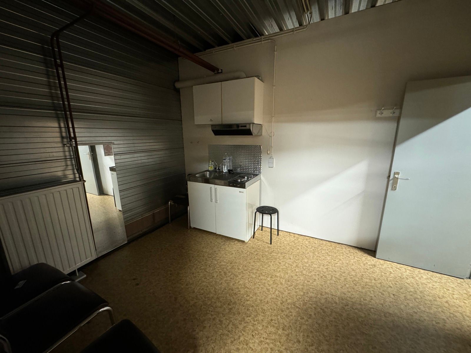 Commercieel pand te huur in Oudsbergen (ex-Bristol) foto 13