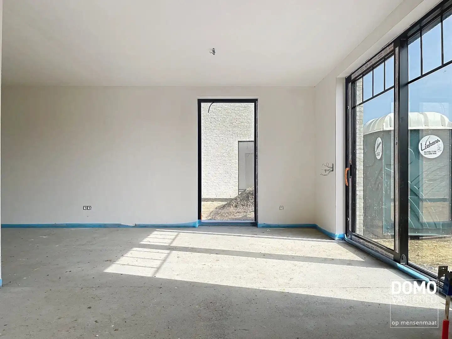 ENERGIEZUINIGE HALFOPENBEBOUWING MET 3 SLAAPKAMERS TE KERMT foto 5