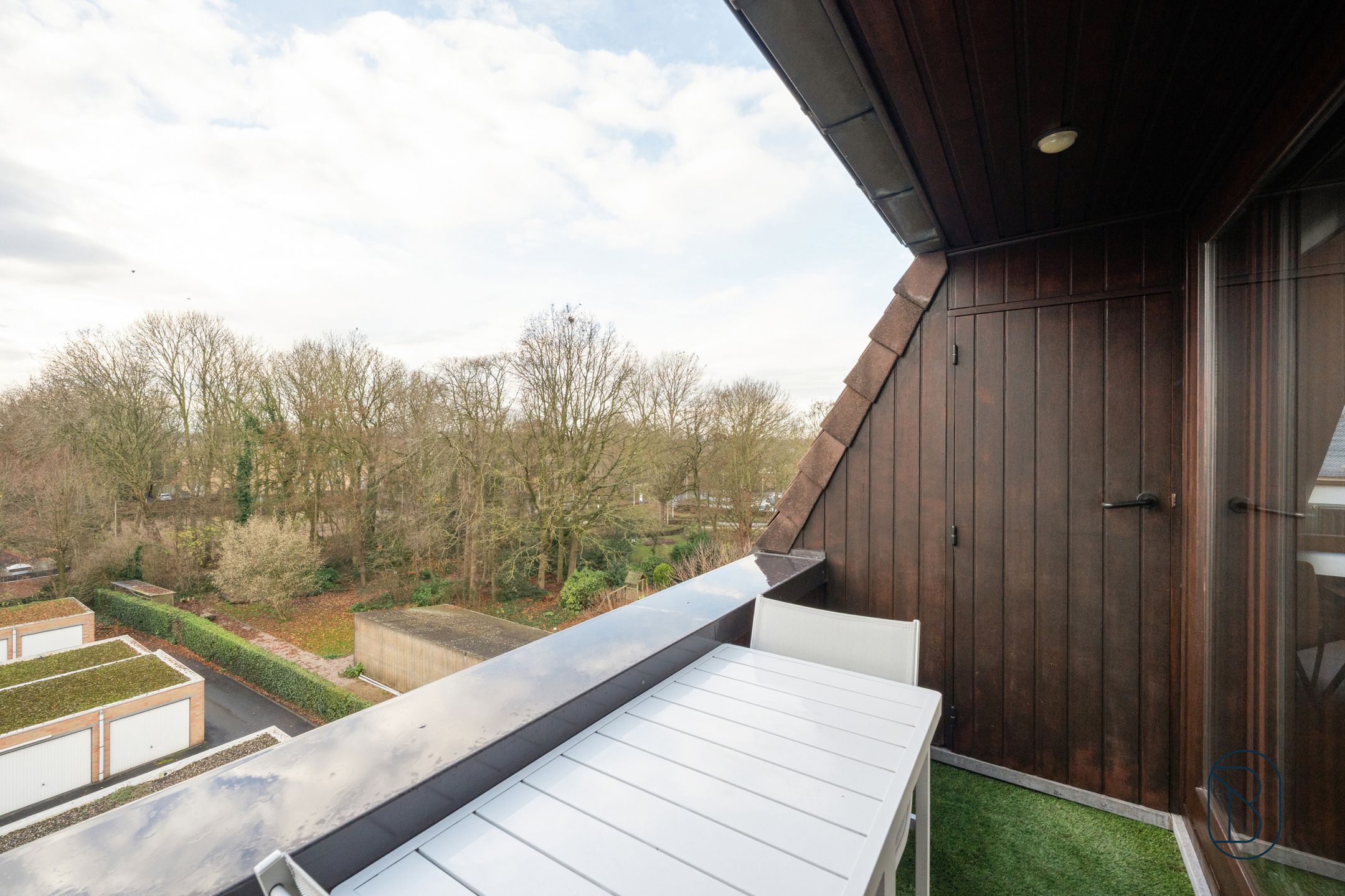 Centraal gelegen dakappartement met 2 slk en terras!  foto 13