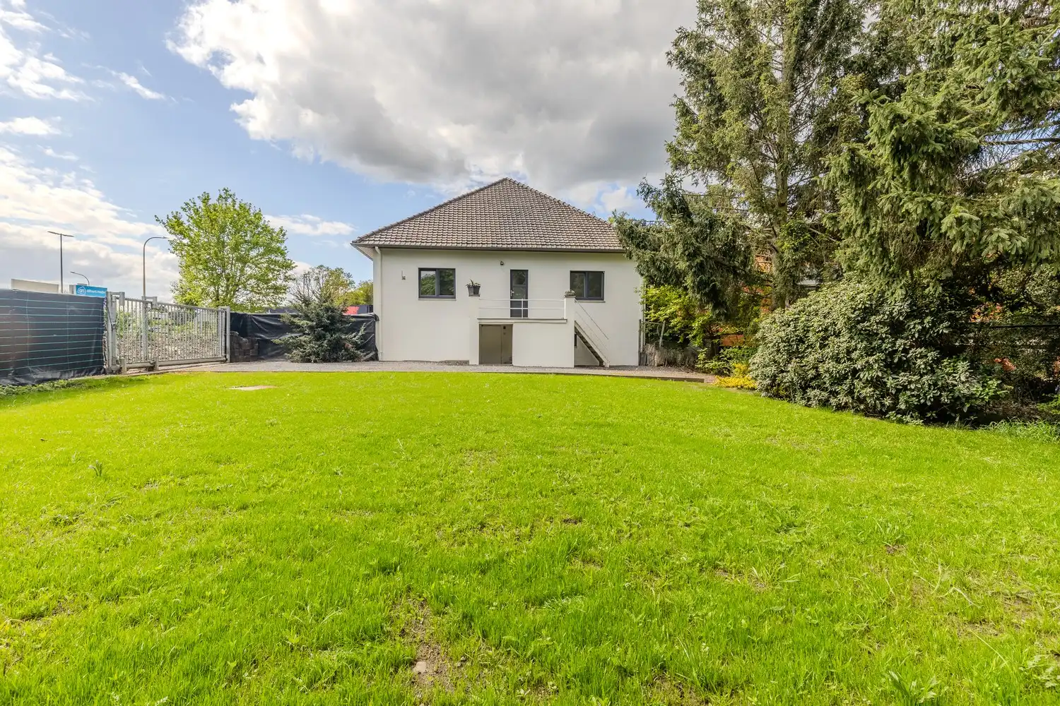 Instapklare woning op een perceel van ruim 8 are met gezellige tuin op een strategische ligging nabij alle voorzieningen foto 34