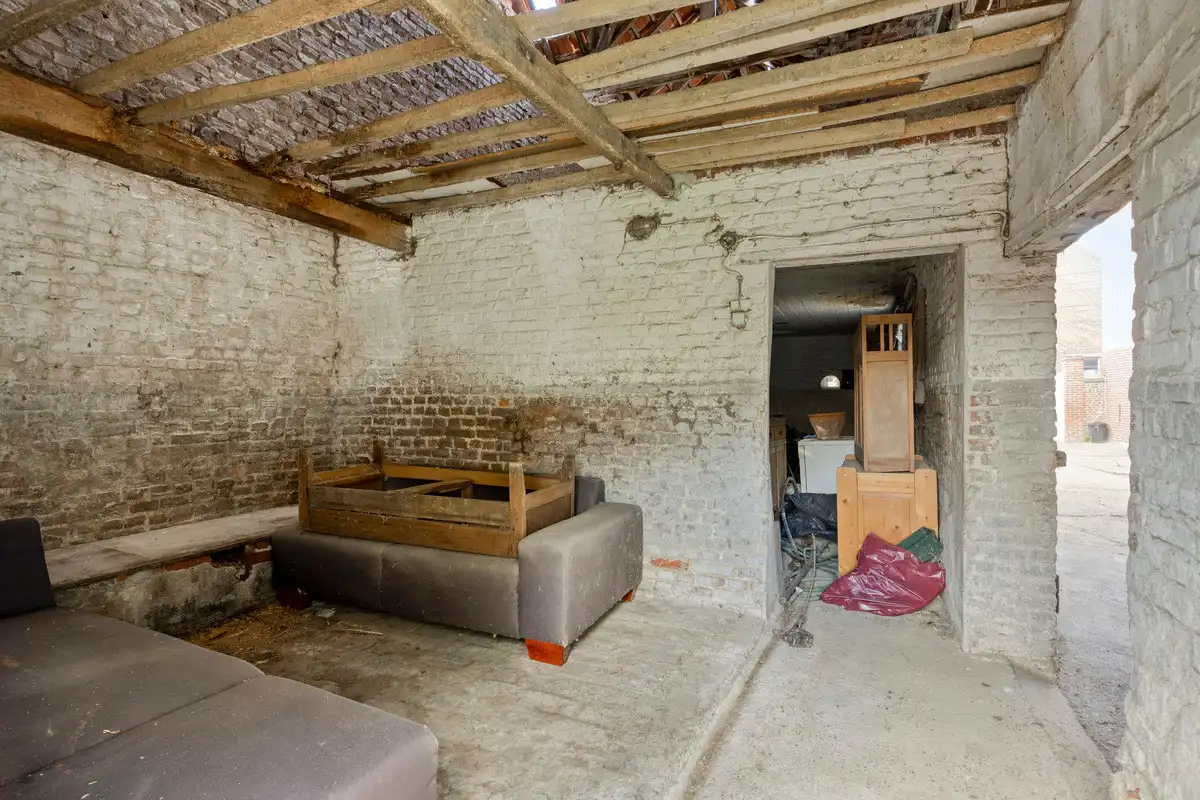 RUSTIG GELEGEN HOEVEWONING MET 3 SLK EN BIJHORENDE STALLINGEN OP 29A83CA TE RIEMST. foto 30