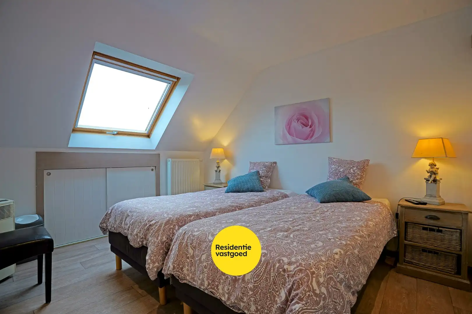 Instapklare halfopen bebouwing (2009) te Ramskapelle op 244 m². foto 10