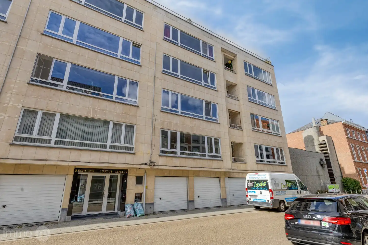 Ruim 2-slaapkamerappartement met renovatiepotentieel in hartje Leuven – EPC B foto 2