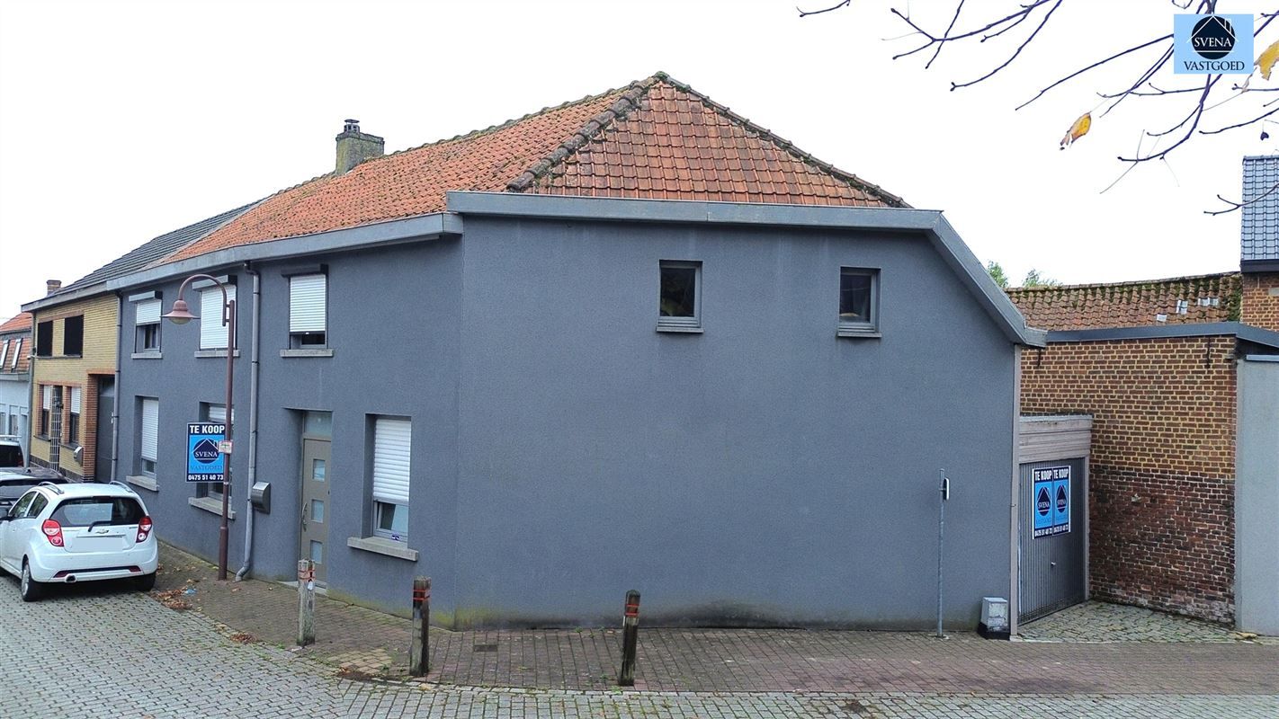 RUIME KARAKTERWONING MET GROENE OASE IN ZARLARDINGE foto {{pictureIndex}}