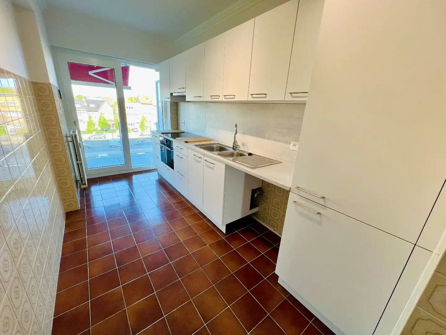 Opgeknapt app met 2 slkps en 2 terrassen met prachtig zicht foto 6