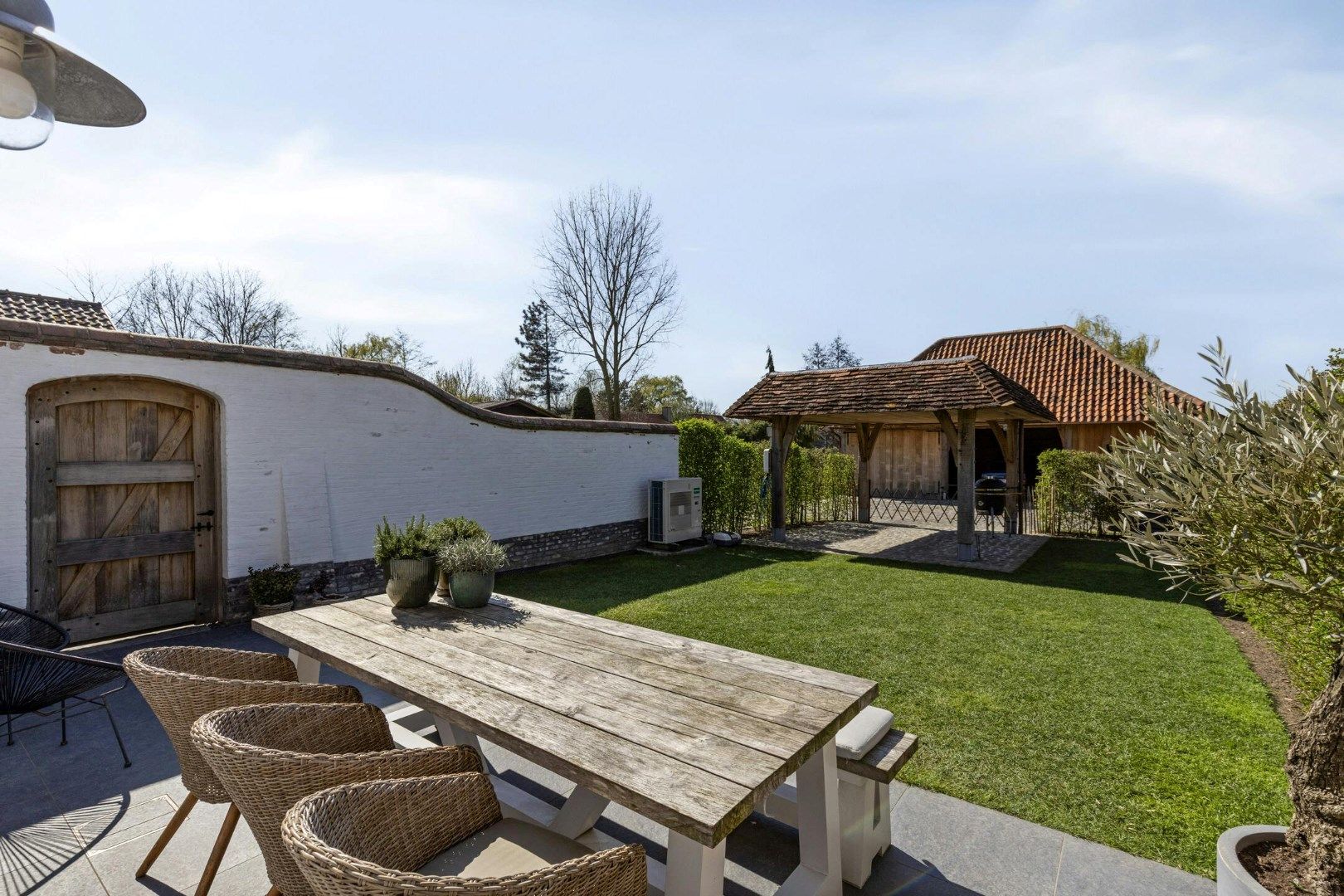 Landelijke energiezuinige villa met  4 slpks te Maldegem foto 2