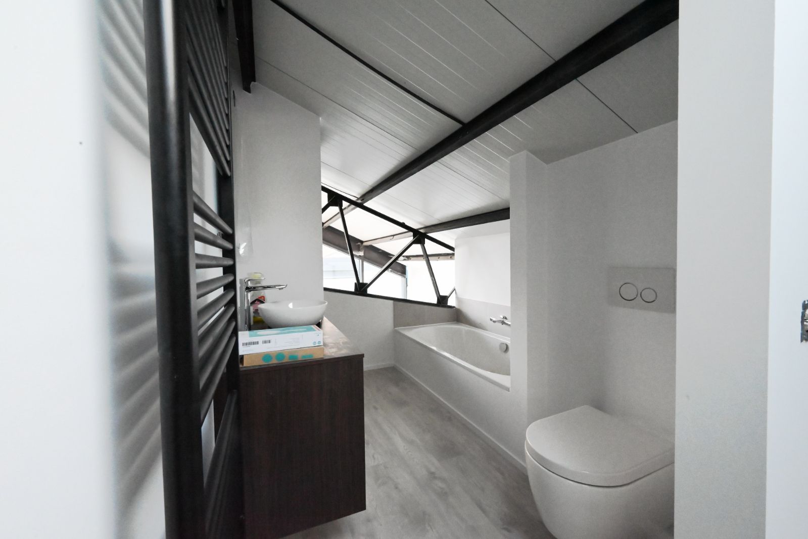 Stijlvolle loft te koop in het hart van Ardooie! foto 10