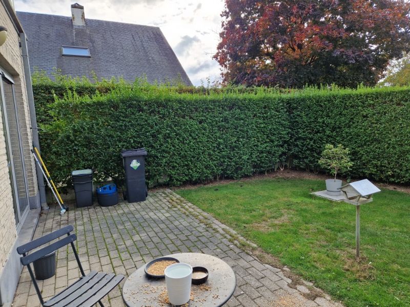Prachtig gelijkvloersappartement met 2 slaapkamers,  tuin en garage foto 12