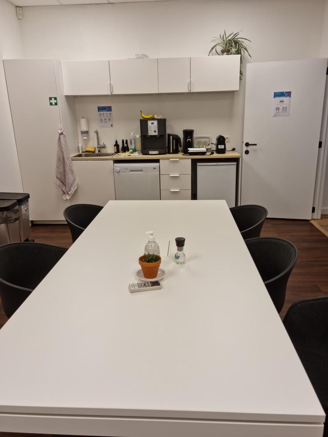 Handelspand te huur – toplocatie in het centrum van Lier  foto 11