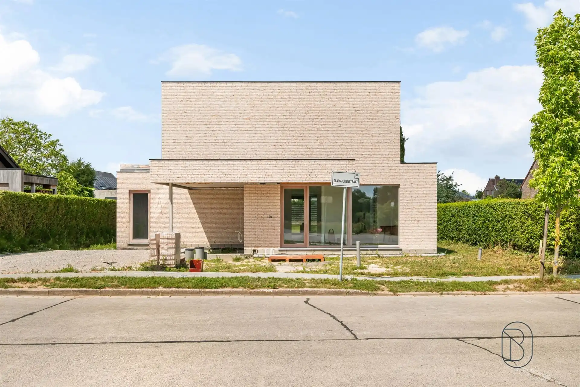 Moderne nieuwbouwvilla met 4 slk en bureau, in Marke foto 4