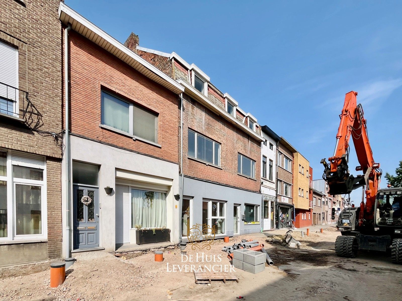 Uniek gebouw met handel en woongelegenheden te koop in Rumst foto 4