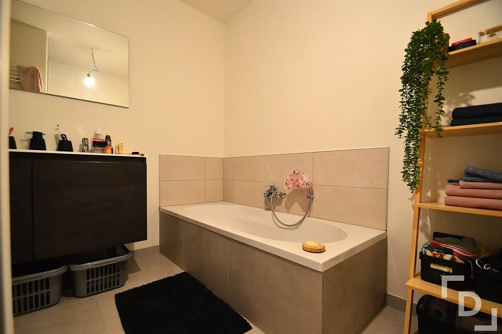 Moderne woning met tuin te huur. foto 11