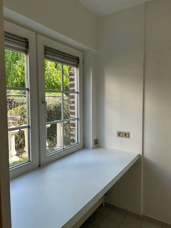 Villa met 2 woonunits + ruimte voor vrij beroep/zelfstandige foto 21