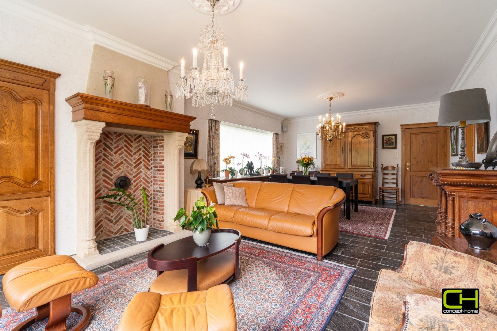 Ruime gezinswoning met 4 slaapkamers, tuin en prachtig uitzicht te koop in Lievegem foto 8