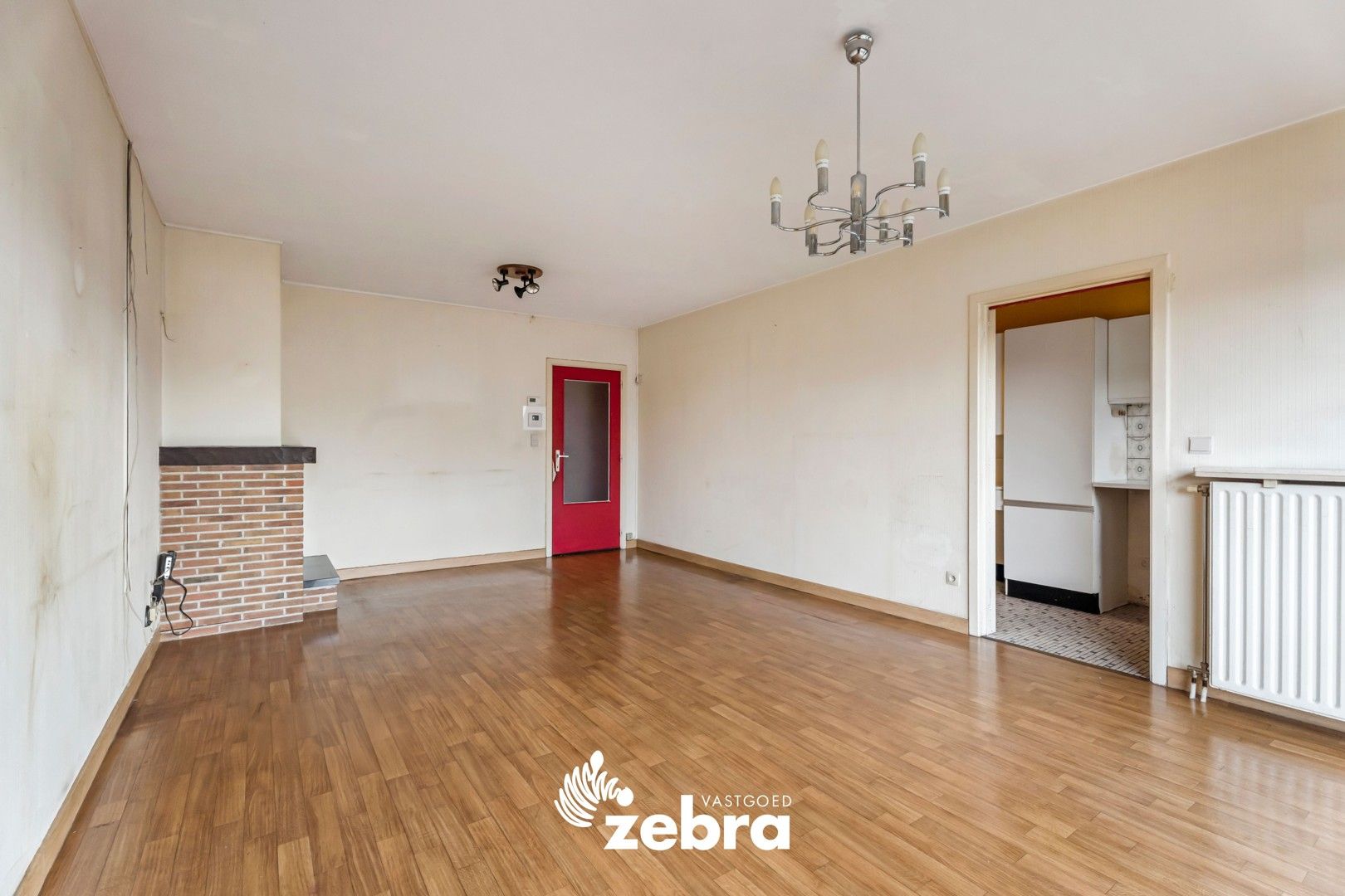 Licht op te frissen appartement met 2 slaapkamers op wandelafstand van centrum Roeselare! foto {{pictureIndex}}
