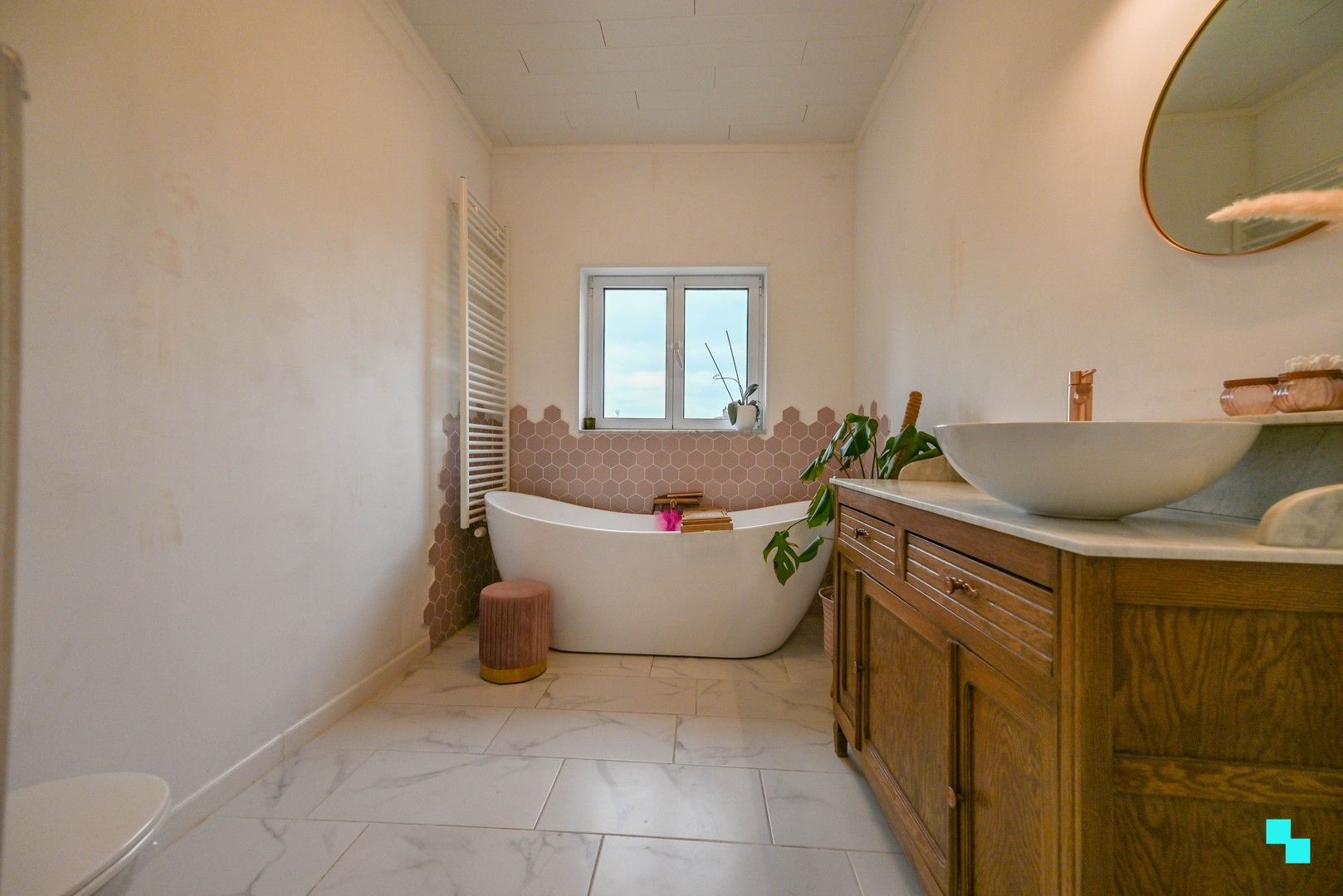 Ruime ééngezinswoning met drie slaapkamers nabij centrum Rumbeke foto 28
