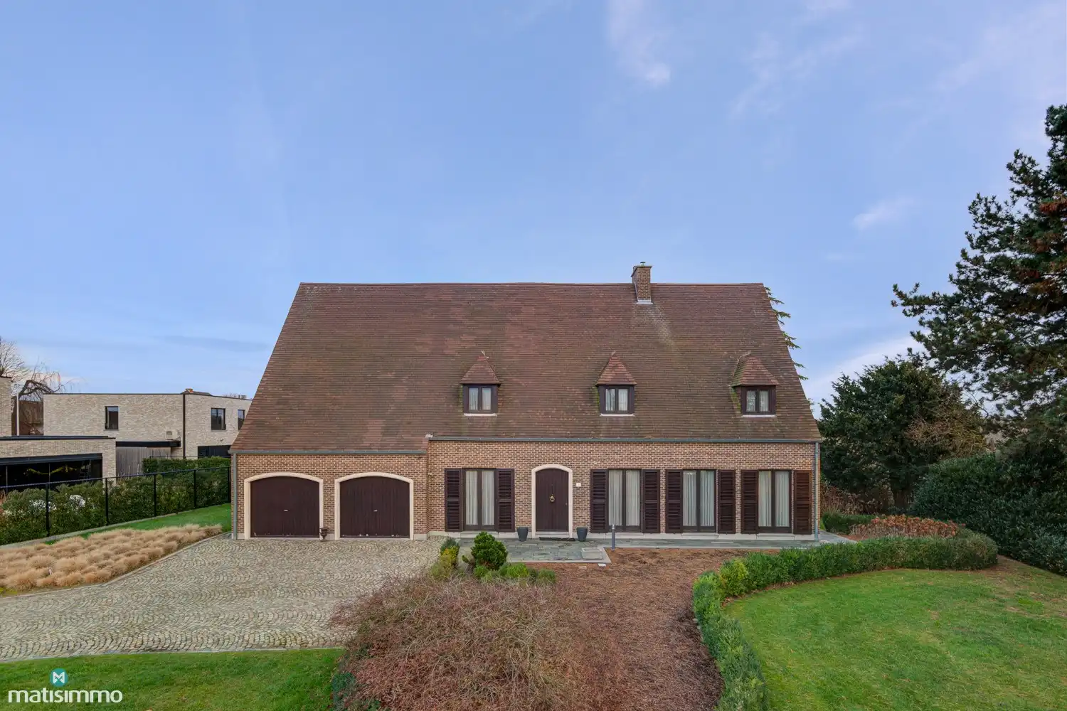 RIANTE VILLA MET CHARMANTE UITSTRALING ALS LANDHUIS OP ZEER RUIM PERCEEL IN WELLEN foto 2