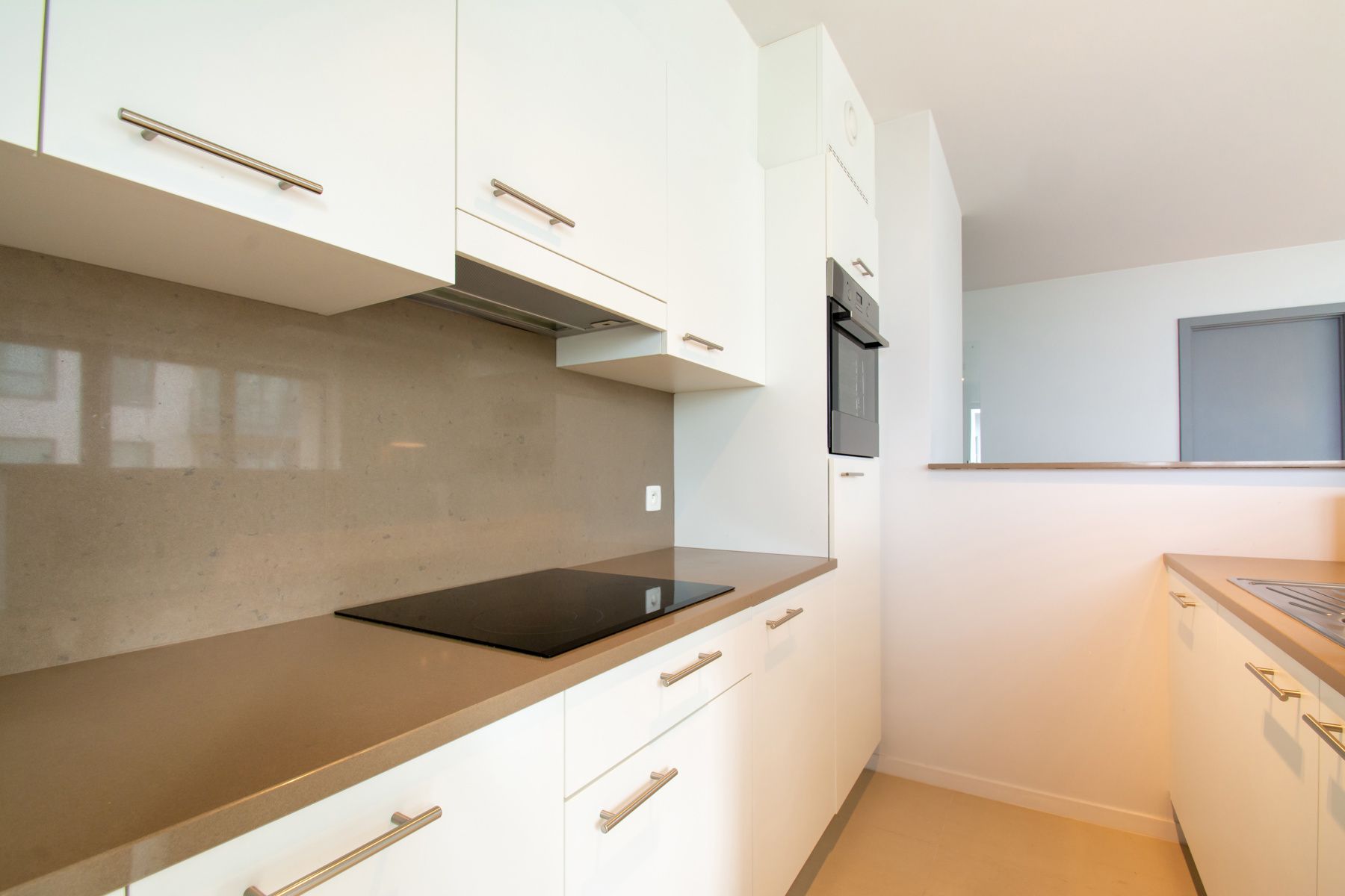 LICHTRIJK - Prachtig gem. app. 2k. met TERRAS - (NAVO area) foto 8