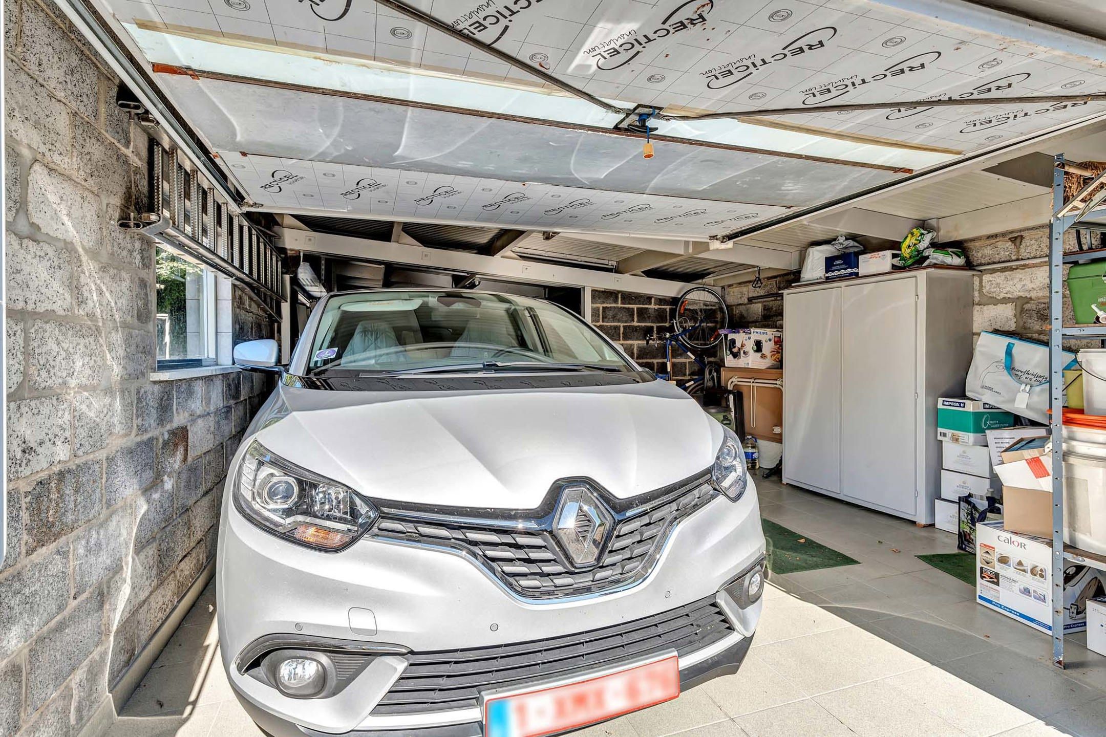 Te renoveren bungalow met aparte woonunit op topligging foto 10