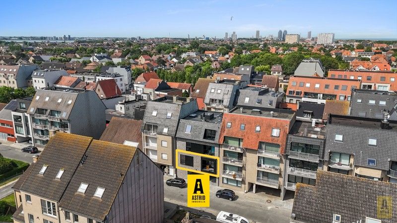 Ruim en zonnig nieuw appartement met mooie terrassen vlakbij zee! foto 3