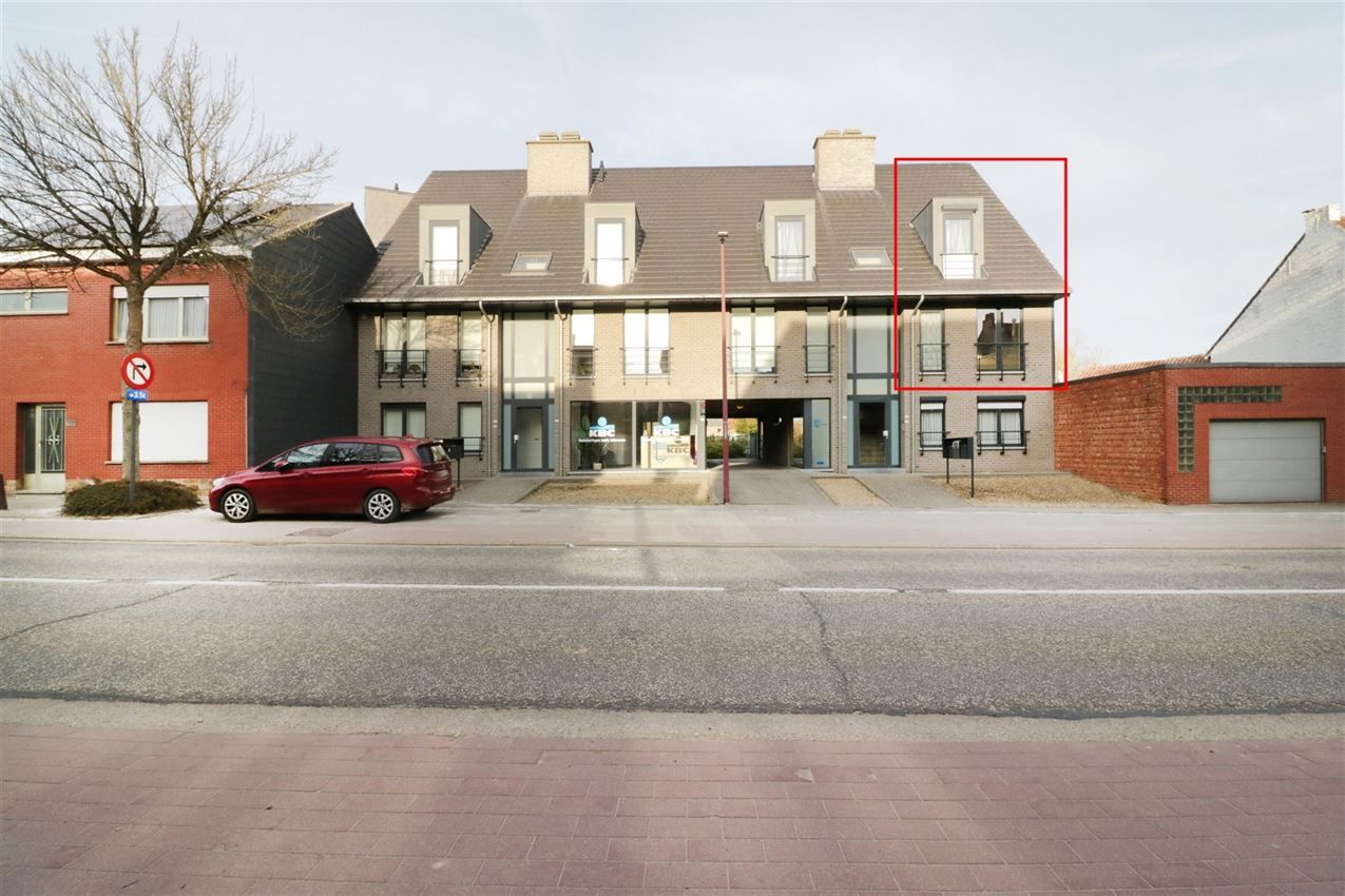 Energiezuinige duplex, 2 grote slpkmrs., autostpl., kelderberging en zolder foto {{pictureIndex}}