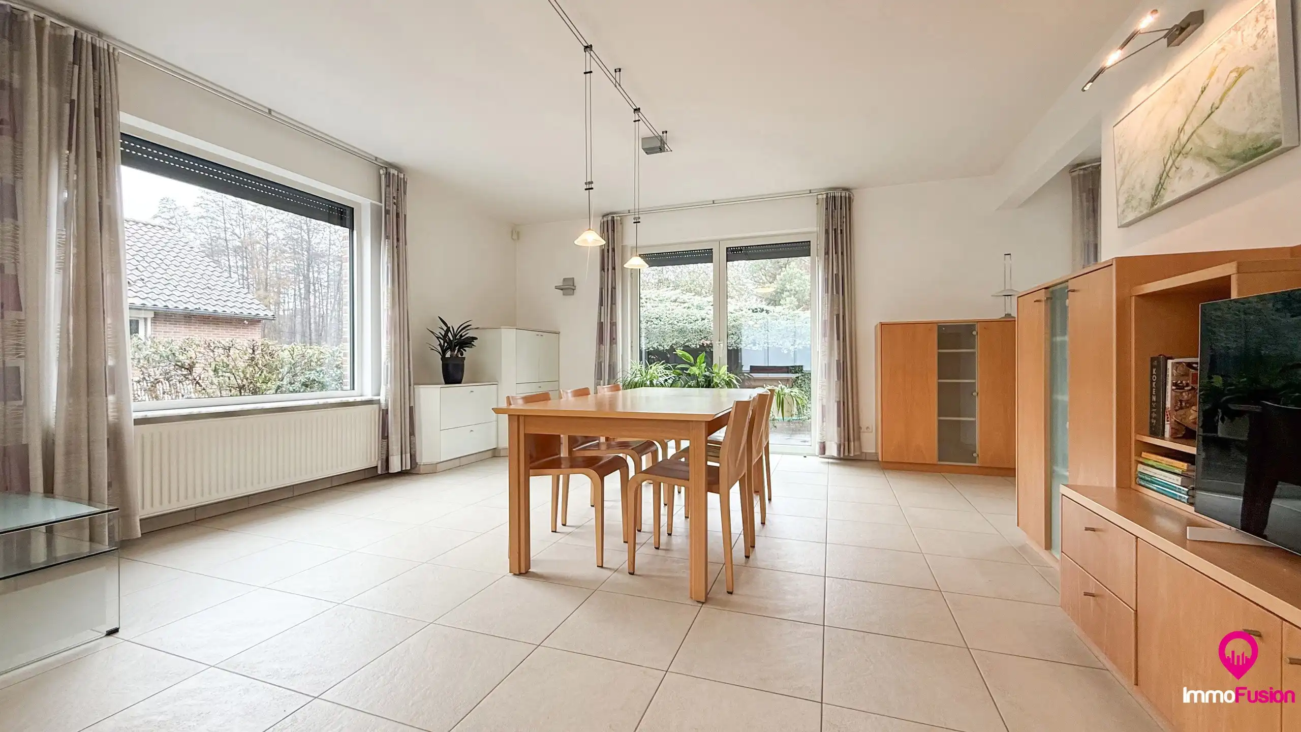 Gezinswoning met ruime garage op riant perceel te Beringen! foto 11