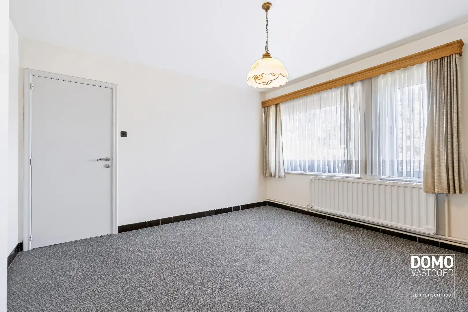 Zeer goed onderhouden woning op 9 are met potentieel foto 8