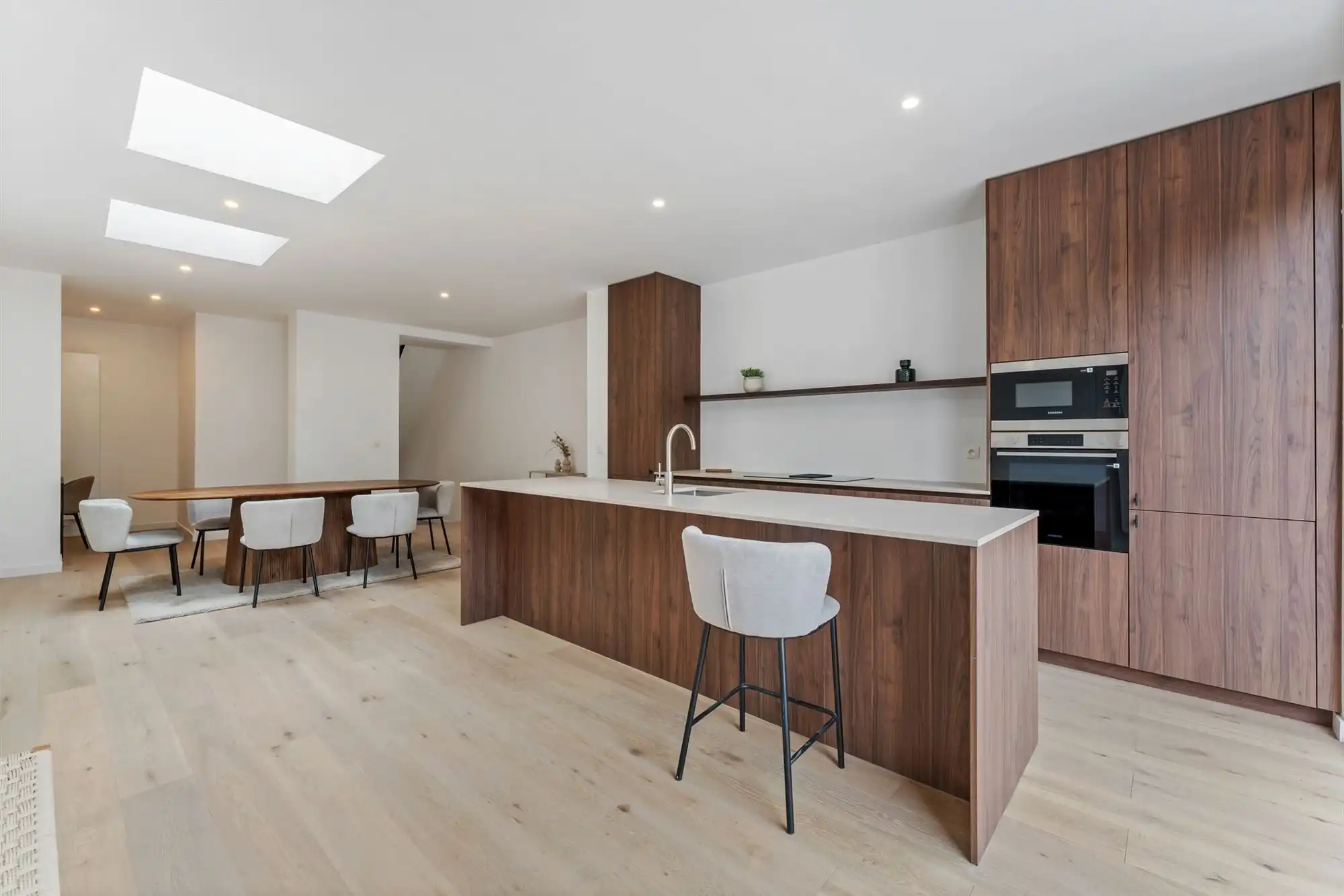 Gerenoveerde woning aan het Boelaerpark met tuin en garage foto 4
