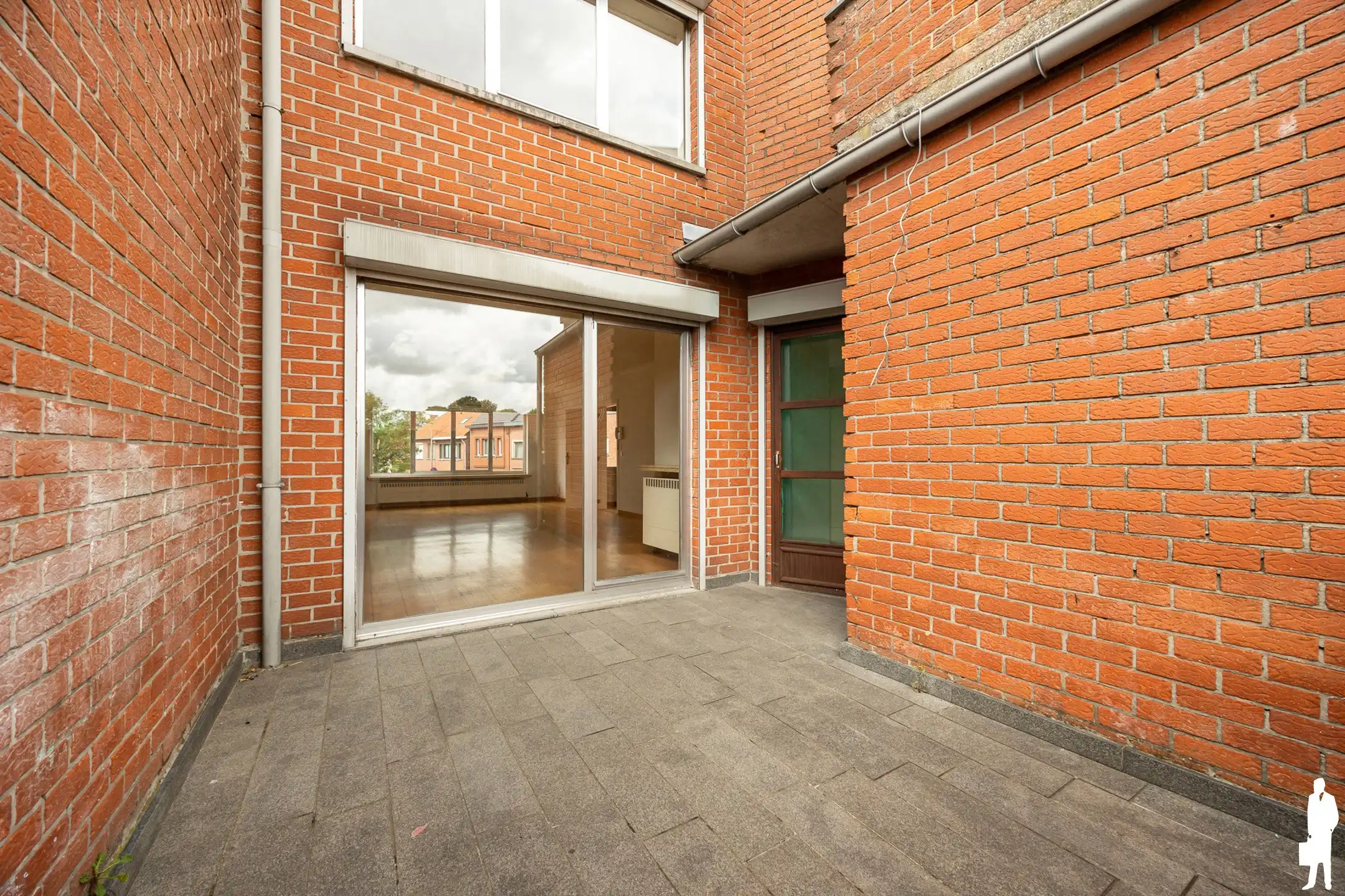 Duplex appartement met 2 terrassen en 2 staanplaatsen foto 6
