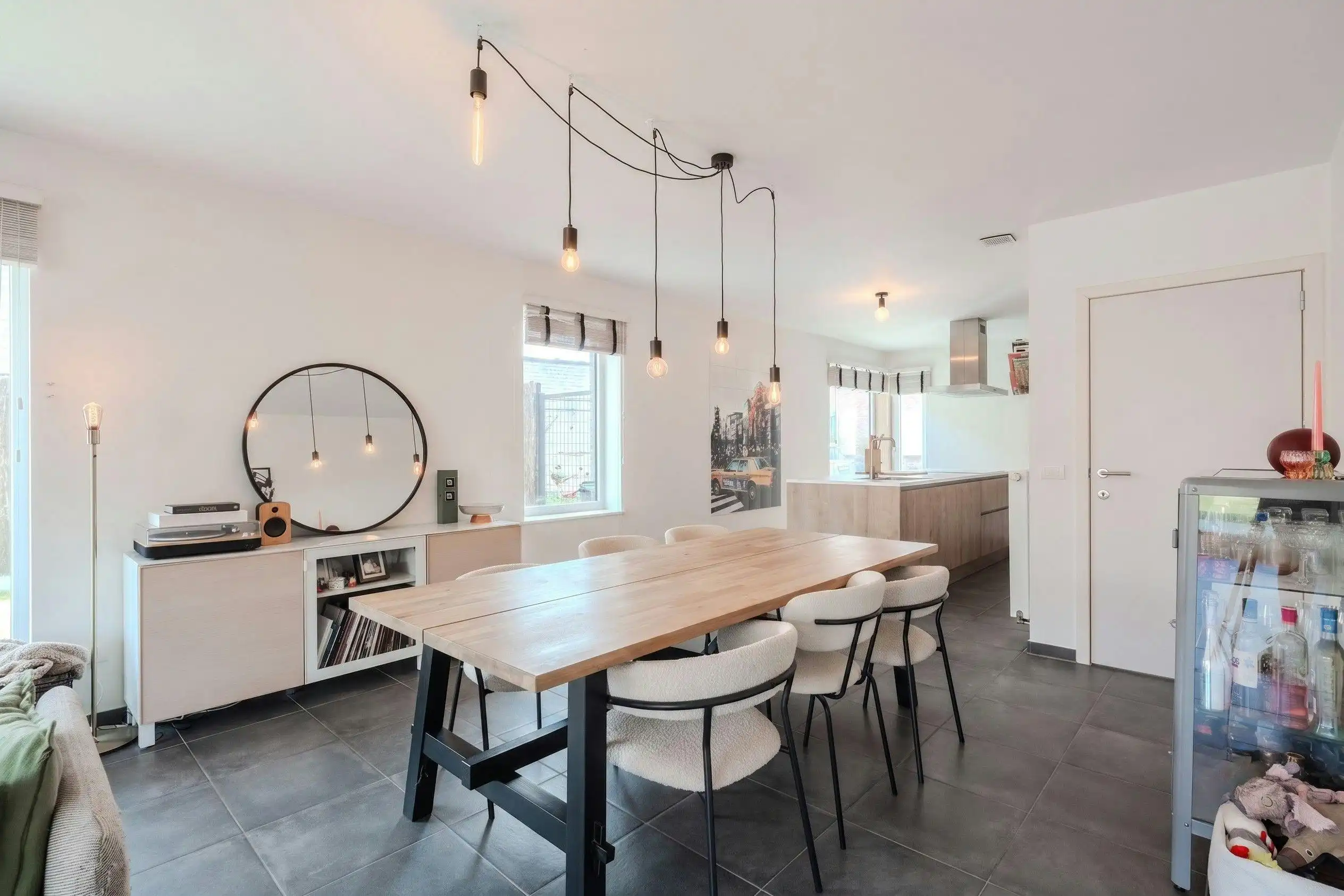 Recente woning (2019) met 3 slaapkamers en zongerichte tuin! foto 7