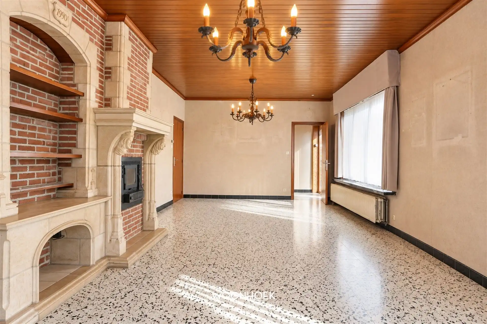 Vrijstaande bungalow met zonnige tuin op toplocatie foto 2