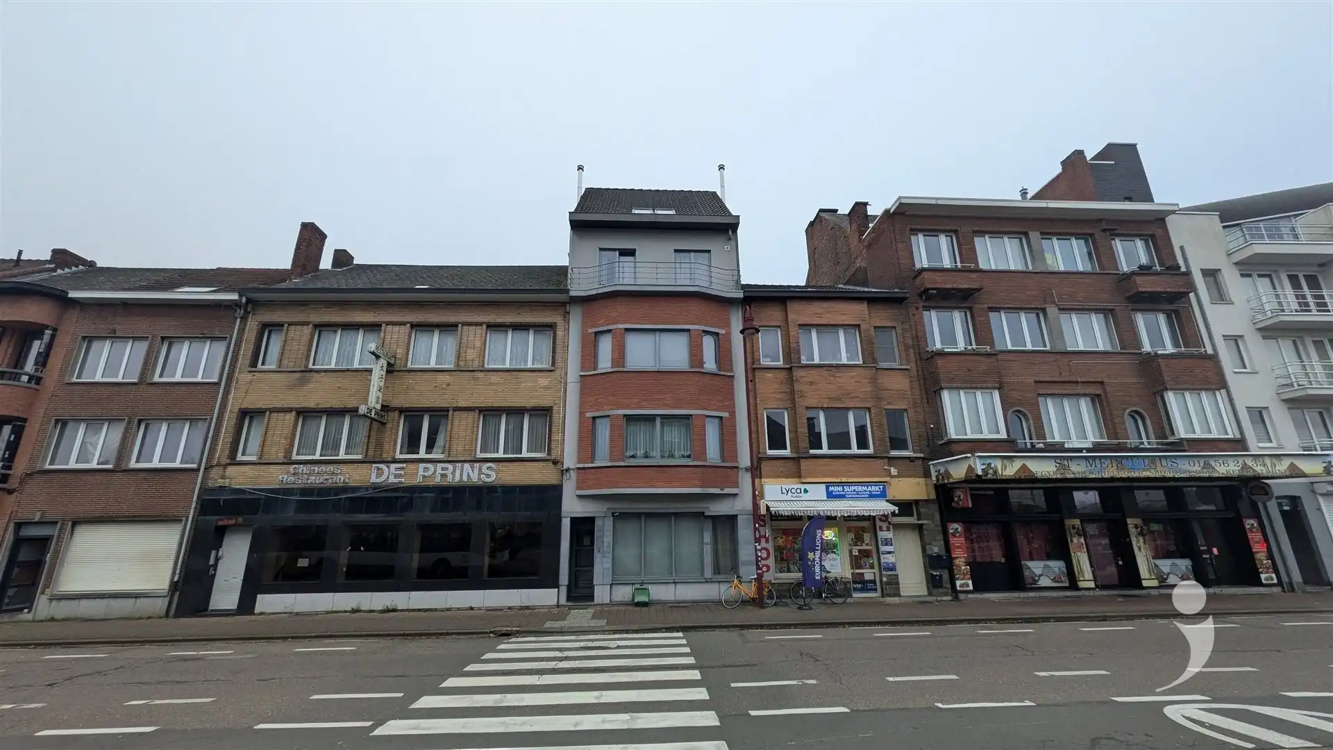 Gemeubeld appartement aan station te Aarschot. foto {{pictureIndex}}