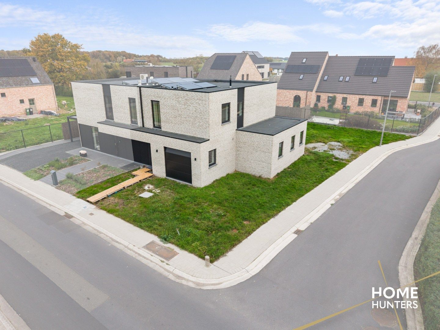 Luxueus afgewerkte nieuwbouwwoning te Vlamertinge  foto 17