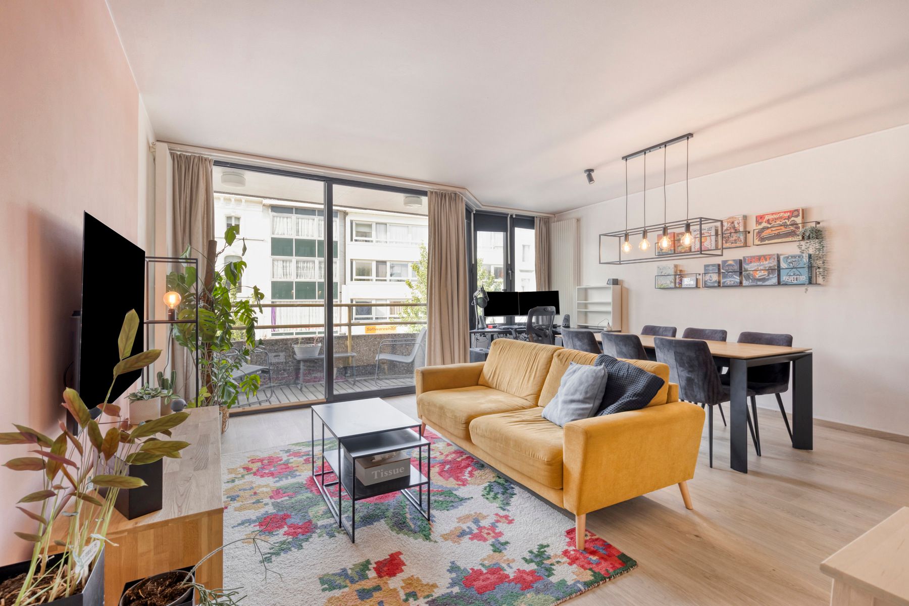 Instapklaar appartement met 2 terrassen in Sint-Niklaas foto 2