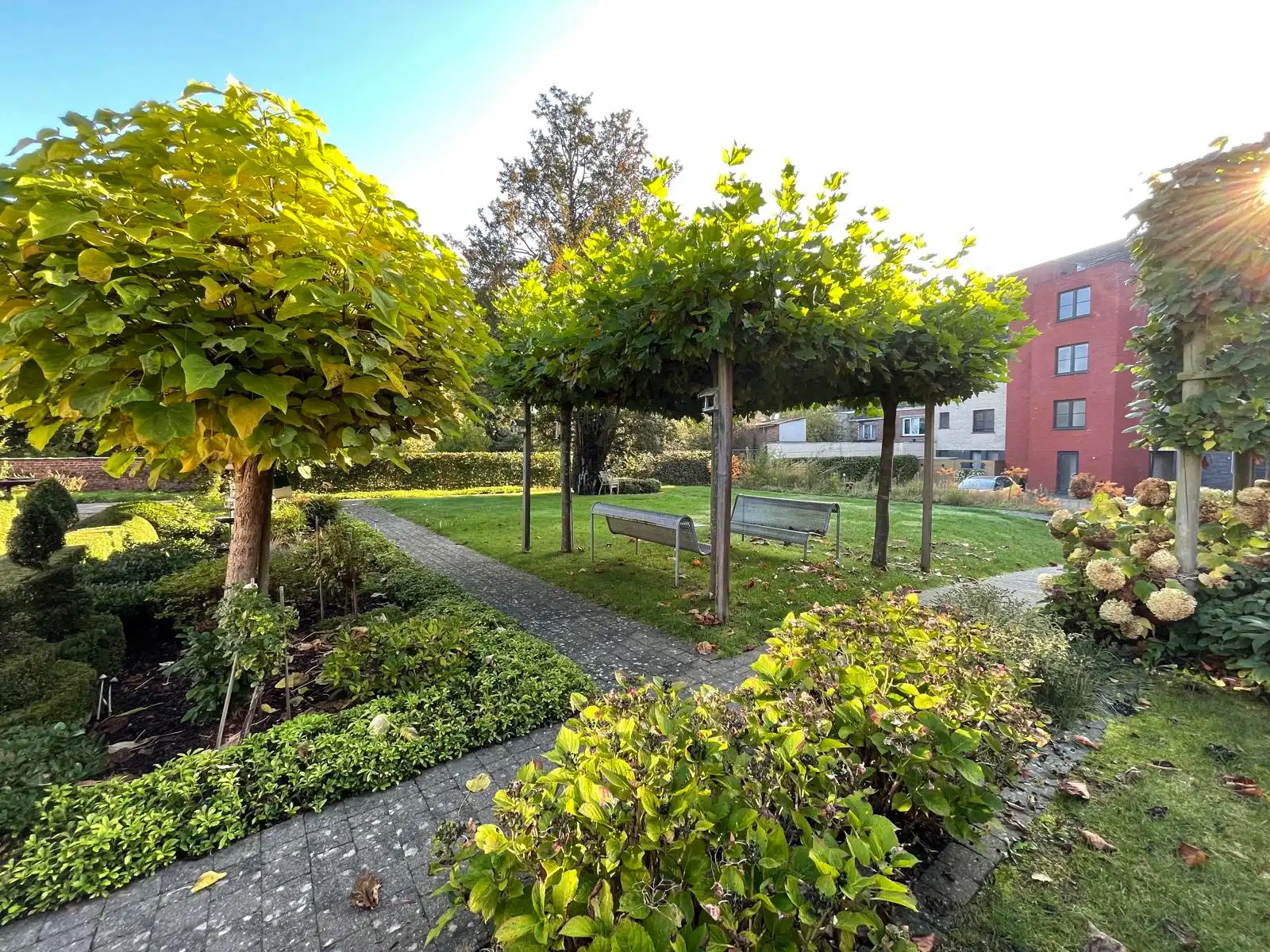 NIEUWERKERKEN - Appartement mét ondergrondse staanplaats foto 11