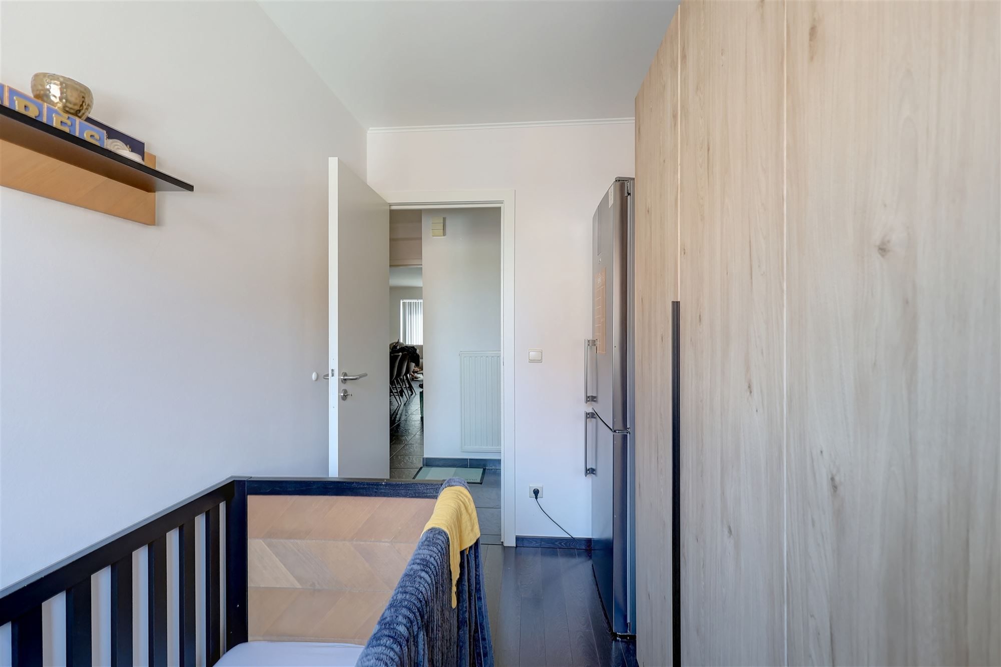 Lichtrijk appartement met twee slaapkamers foto 10