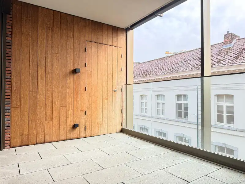 SERVICEFLAT MET GEZELLIG TERRAS foto 3