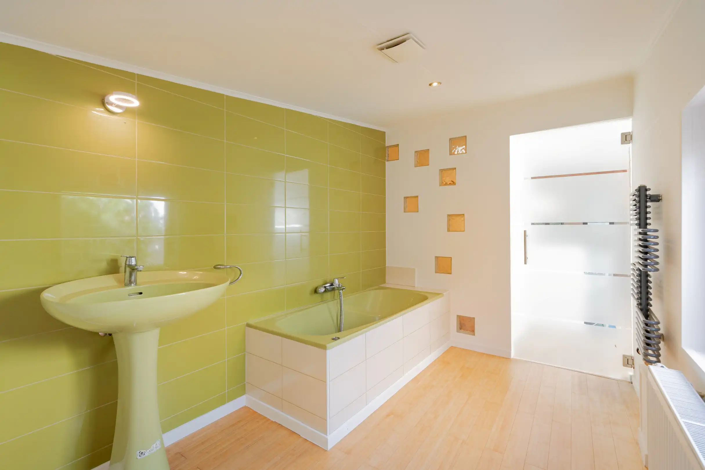 Leuke rijwoning op idyllische stadslocatie foto 8