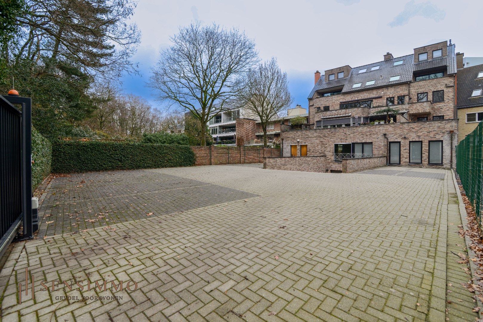 Kantoor van 184m² op AAA locatie te Genk centrum foto 15