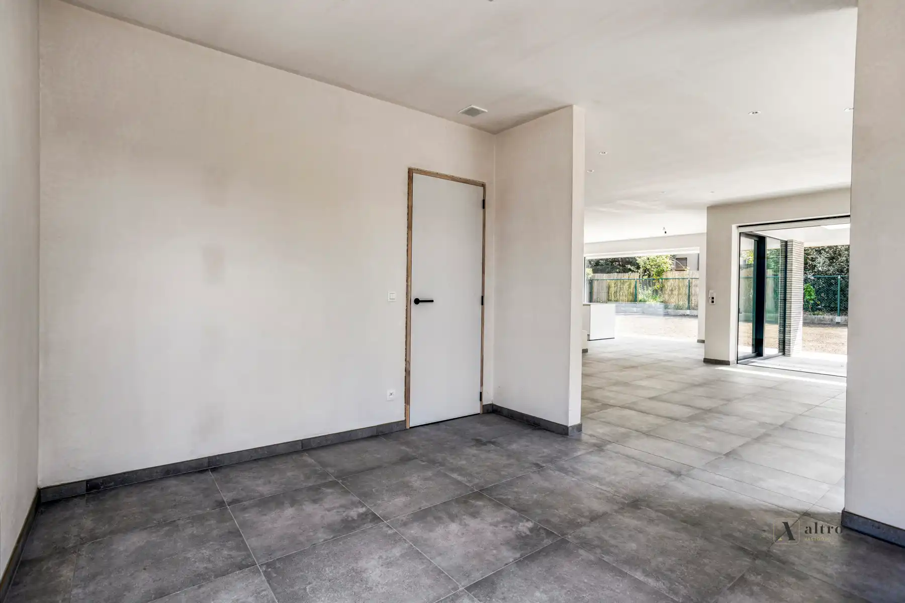 Stijlvolle en toekomstgerichte nieuwbouwwoning in Aalter foto 8