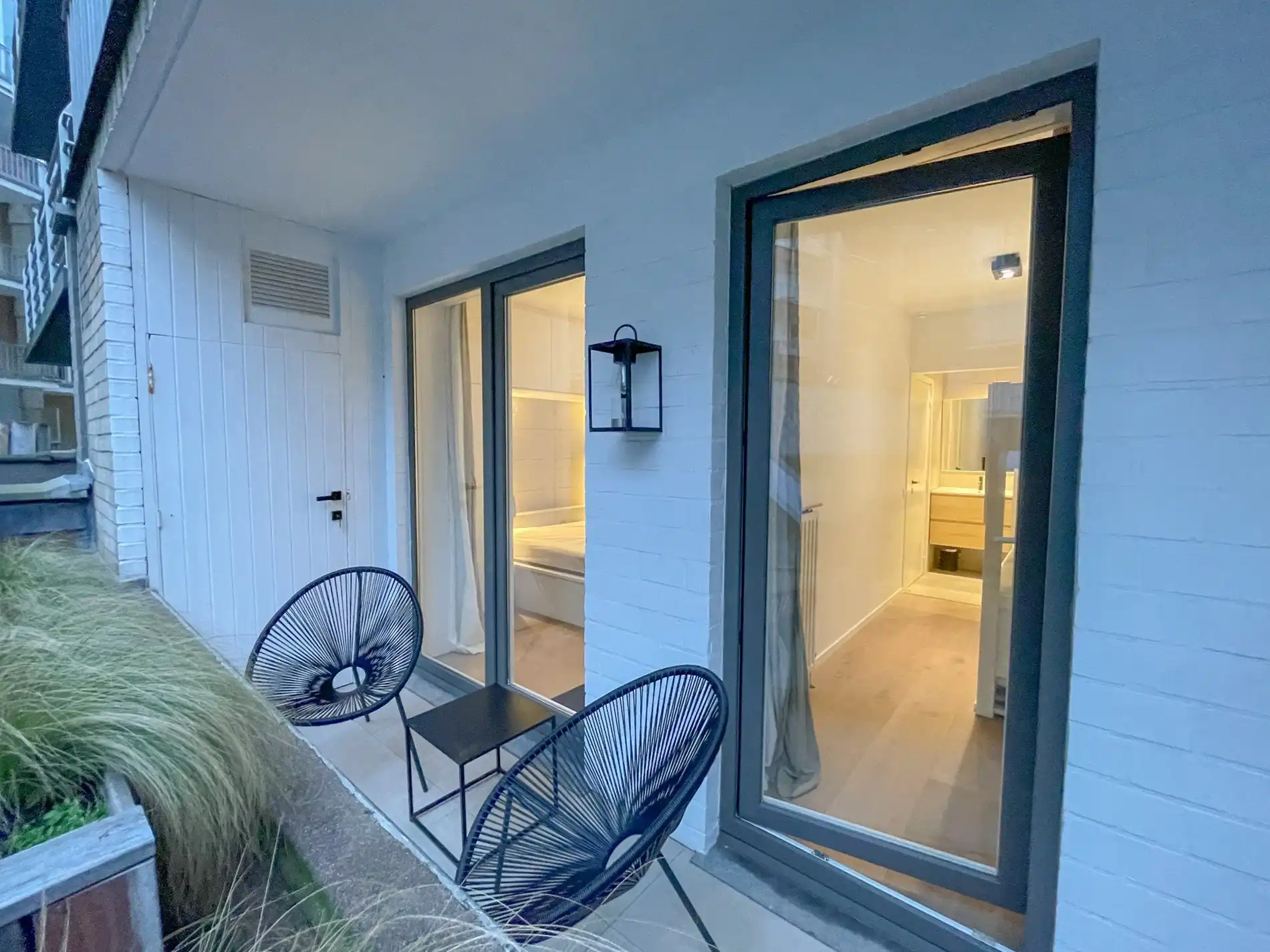 Stijlvol gerenoveerd appartement gelegen op een boogscheut van de zee. foto 15