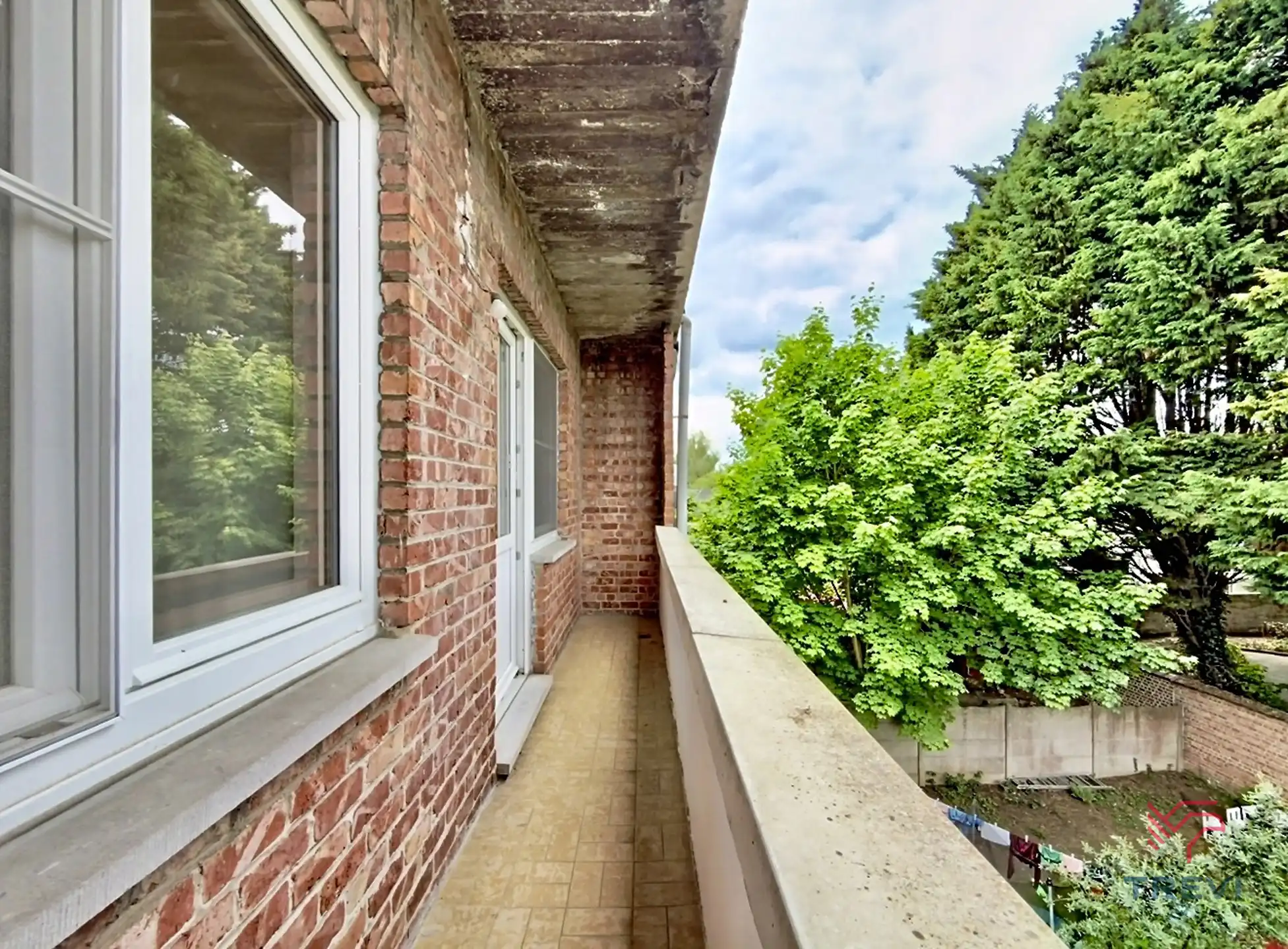 Appartement met 2 slaapkamers en balkon. foto 12