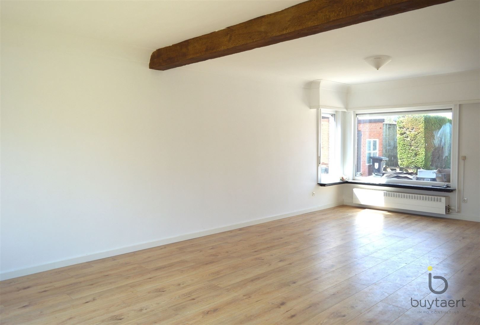 Gerenoveerde woning met tuin te Nieuwmoer! foto 10