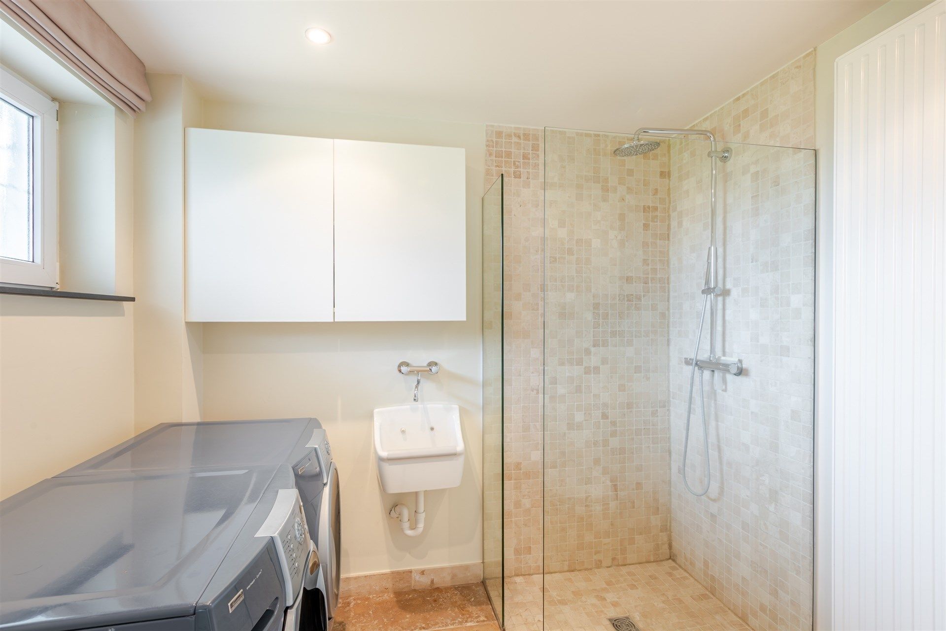 Charmante villa met 3 slks en tuin op groot perceel foto 12