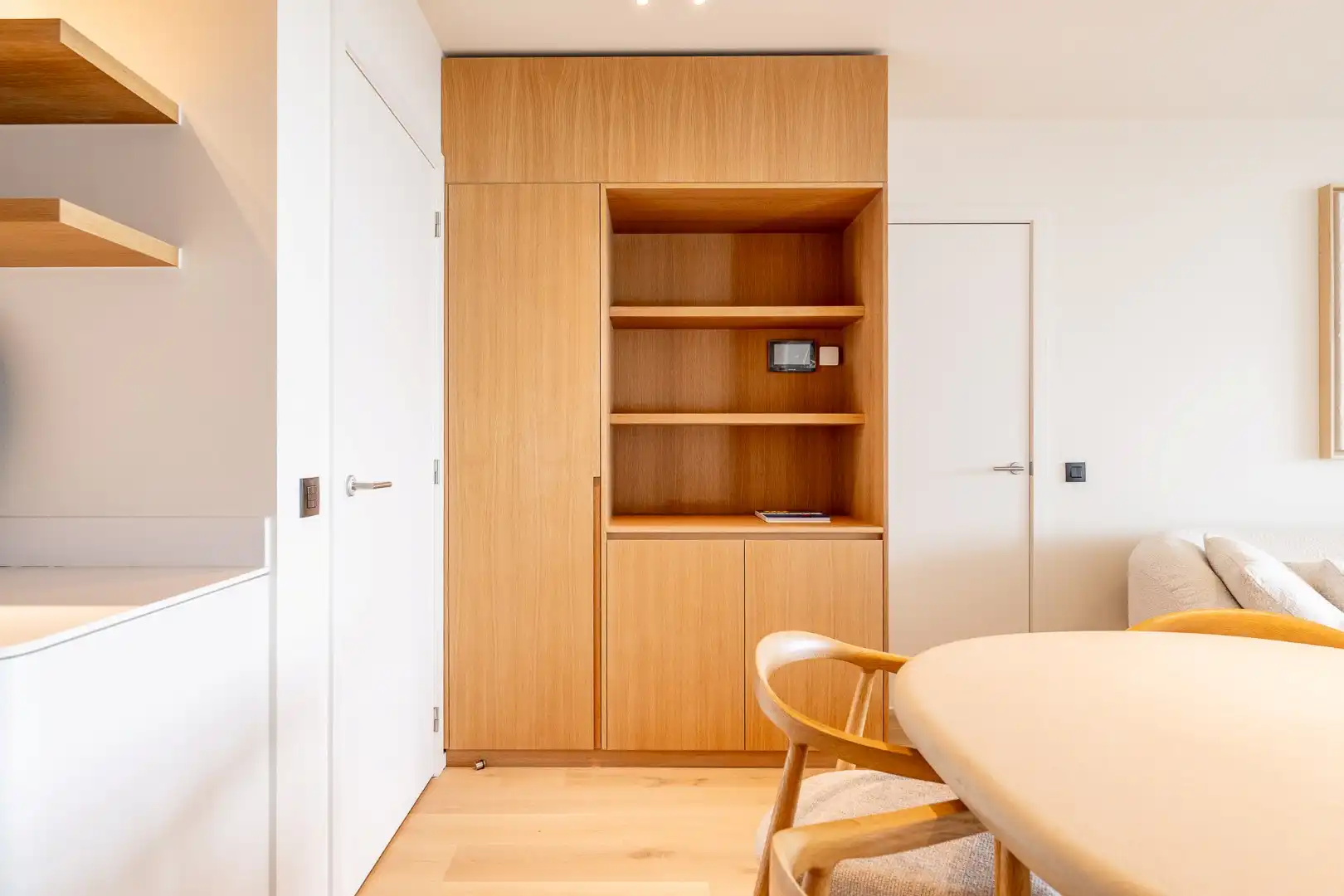 Nieuwbouw appartement met open verzichten vanop het zuid gericht terras foto 9