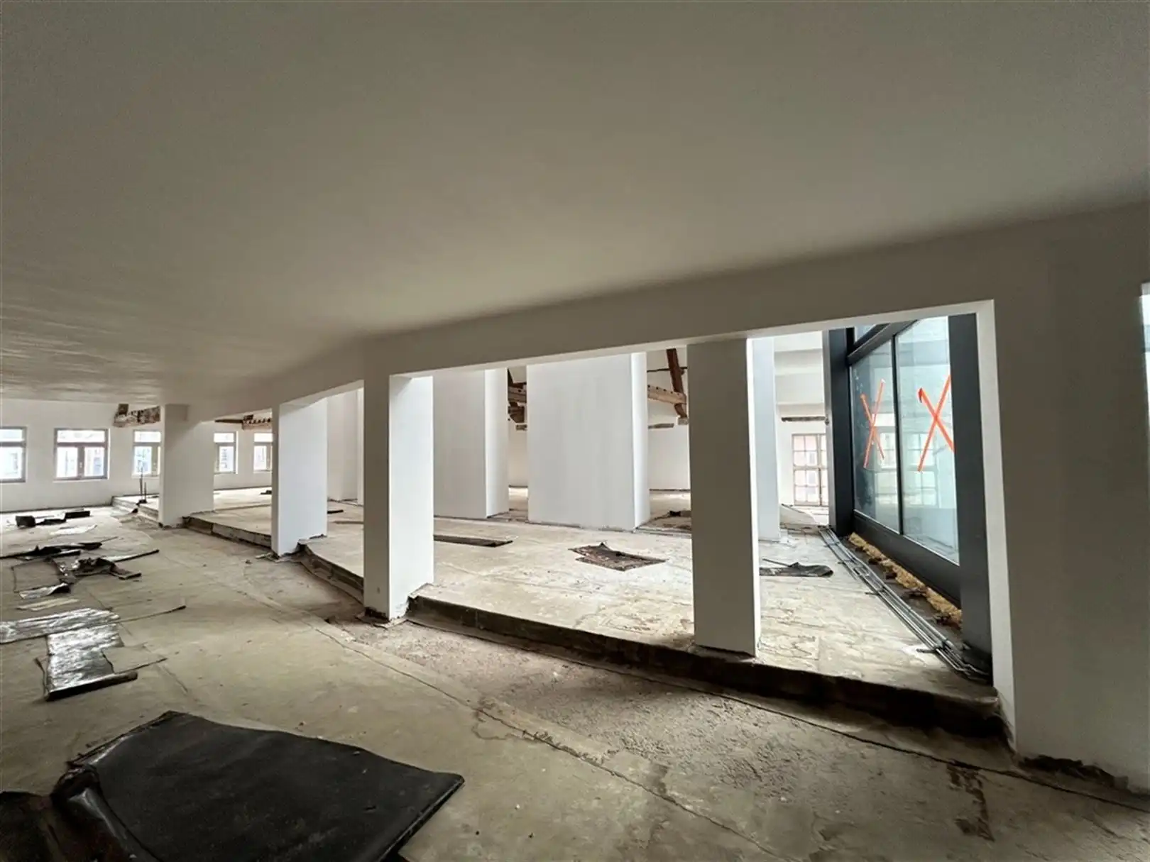 Kantoorgebouw foto 15