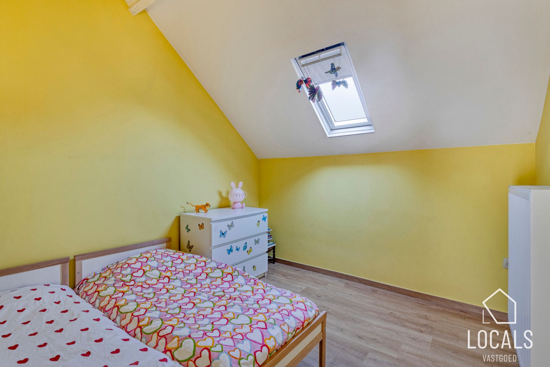 Op te frissen woning in het centrum van Liedekerke foto 9