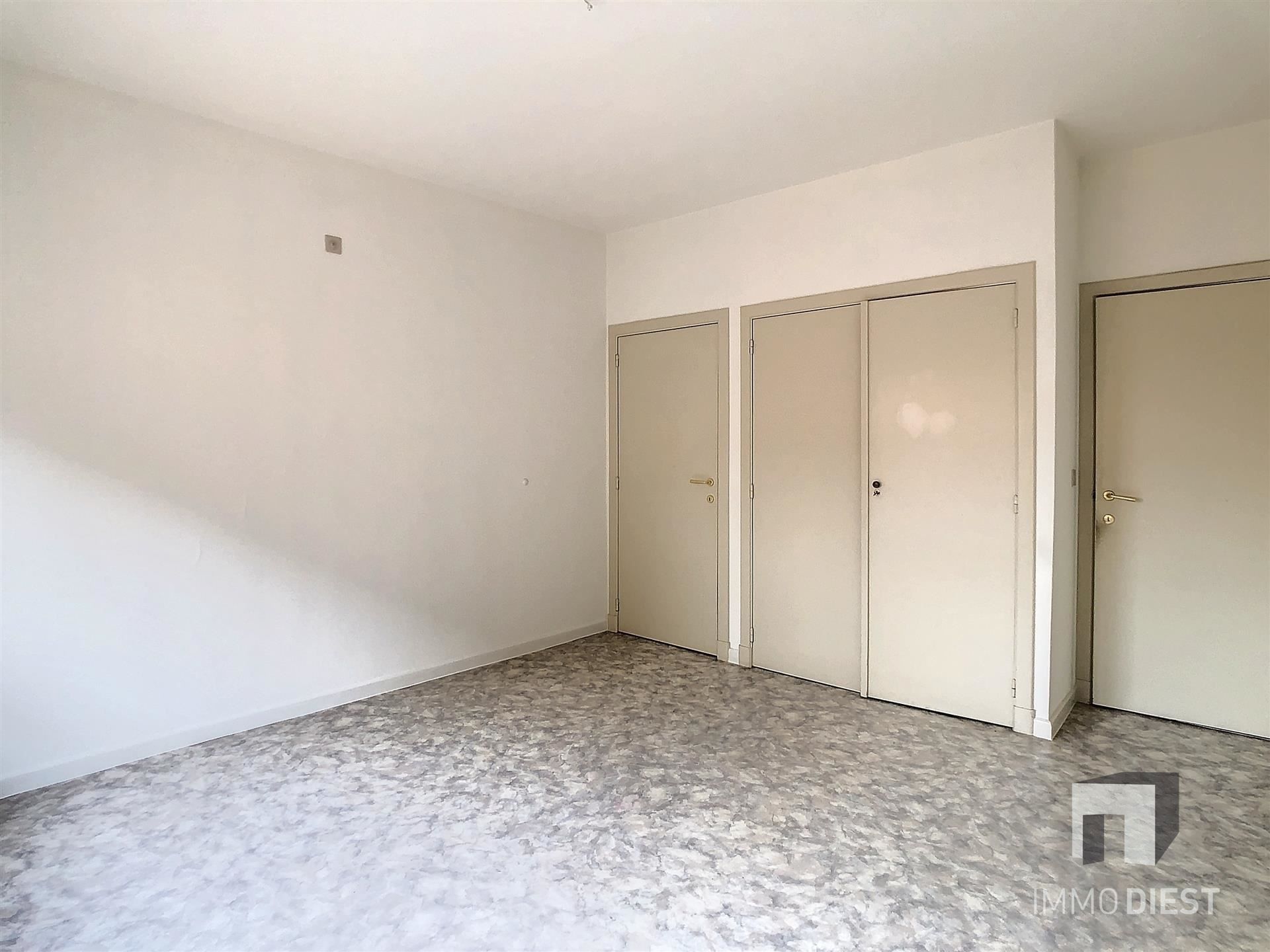 Zeer ruim appartement in het centrum van Diest foto 19