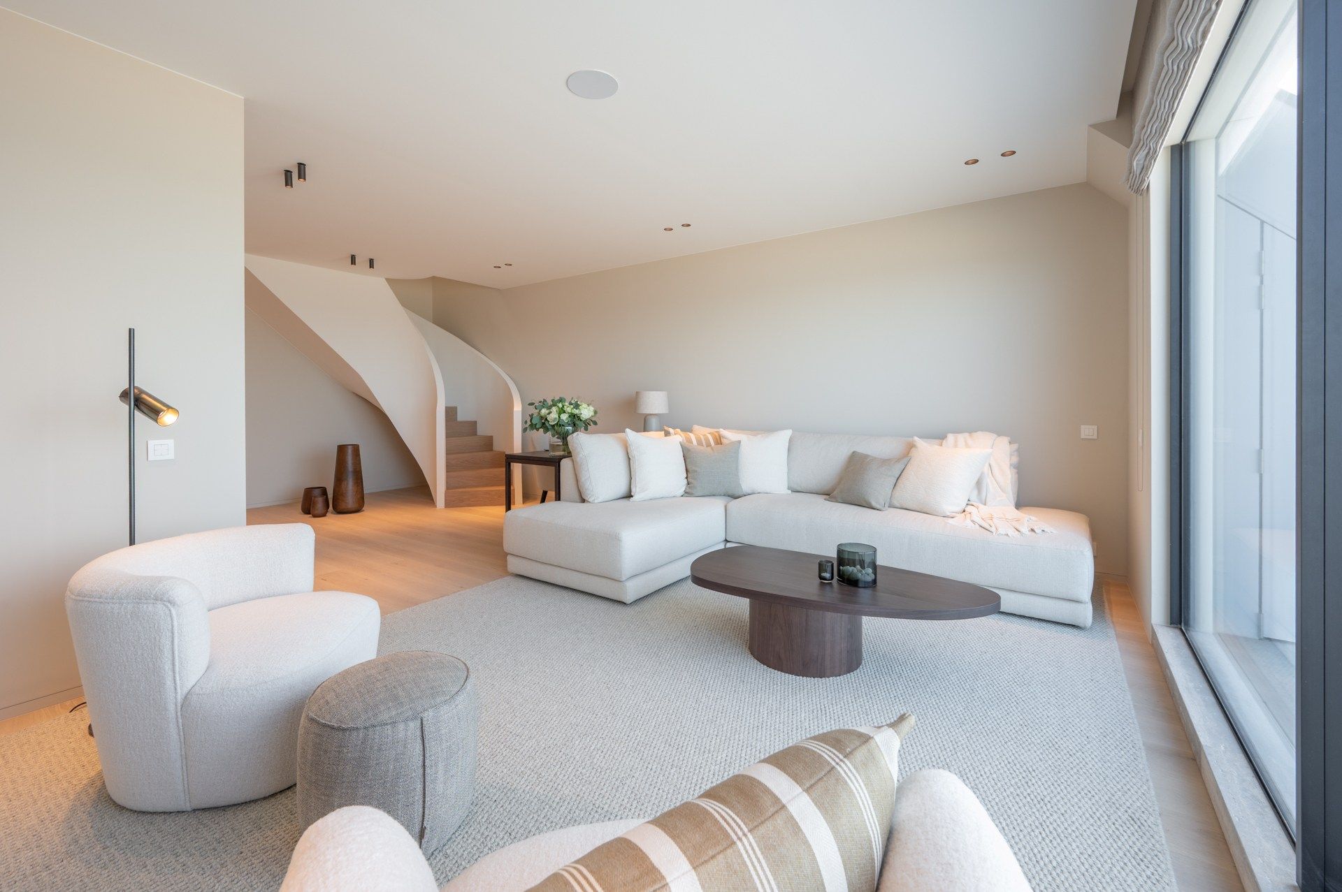 Exclusief nieuwbouw duplex appartement met frontaal zeezicht en royale terrassen nabij het Albertplein. foto 7